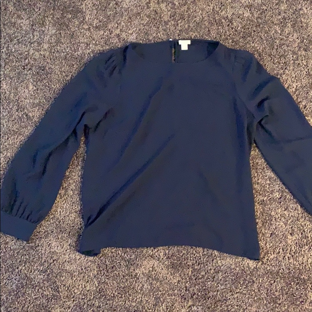 Navy I crew shirt with baggy sleeves